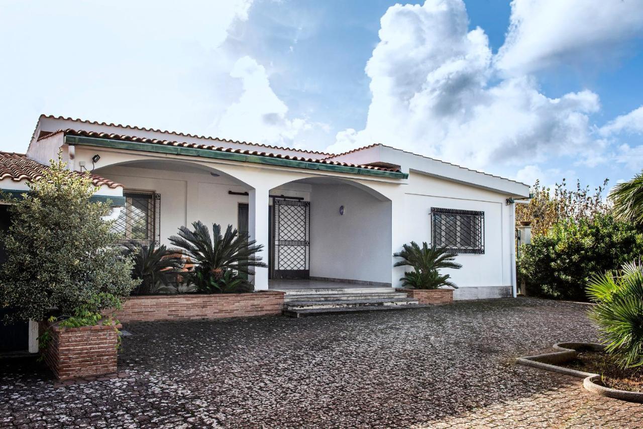 Villa Eva Crispiano Exterior foto